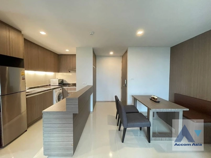 unit 2 Bedrooms  Condominium For Rent in Sukhumvit, Bangkok  near BTS Thong Lo (AA35571)