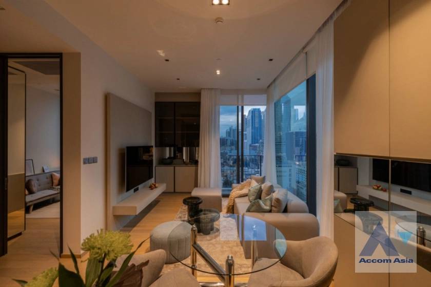  1  2 br Condominium For Sale in Ploenchit ,Bangkok BTS Chitlom at 28 Chidlom AA35576