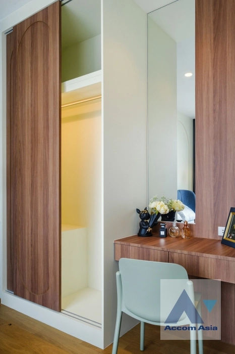 10  3 br Condominium for rent and sale in Sukhumvit ,Bangkok BTS Nana at HYDE Sukhumvit 13 AA35582