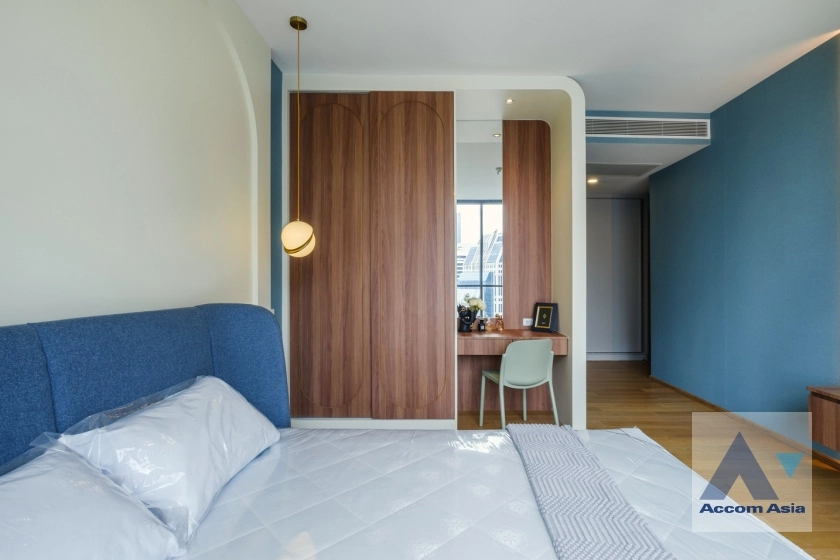 26  3 br Condominium for rent and sale in Sukhumvit ,Bangkok BTS Nana at HYDE Sukhumvit 13 AA35582