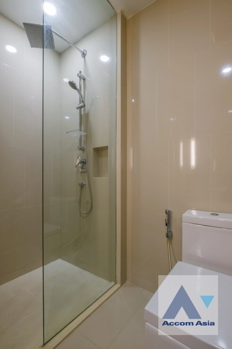 22  3 br Condominium for rent and sale in Sukhumvit ,Bangkok BTS Nana at HYDE Sukhumvit 13 AA35582