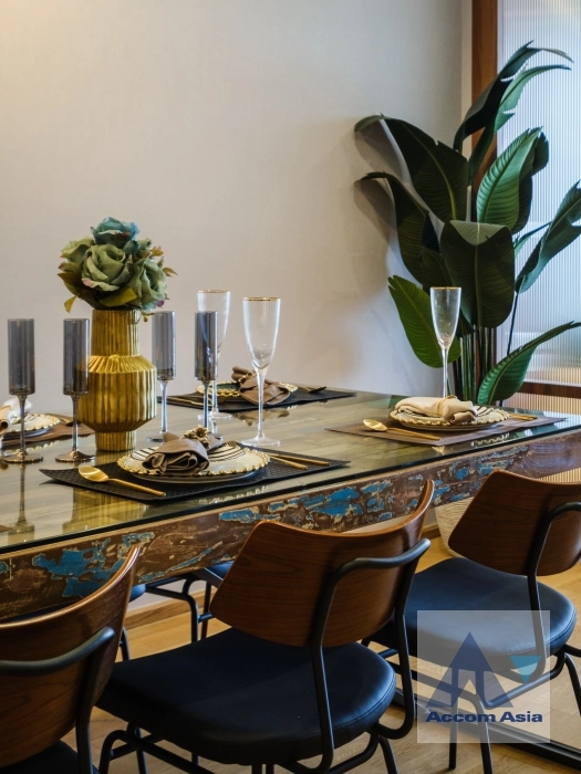 8  3 br Condominium for rent and sale in Sukhumvit ,Bangkok BTS Nana at HYDE Sukhumvit 13 AA35582