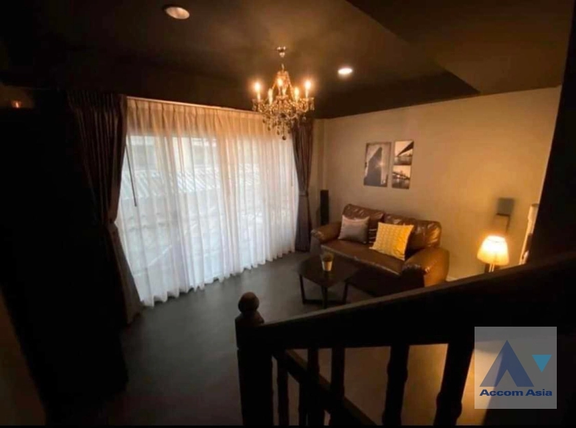 5  3 br Townhouse For Rent in Lat Phrao ,Bangkok  at Baan Klang Muang The Paris Rama 9-Ramkamhaeng AA35595