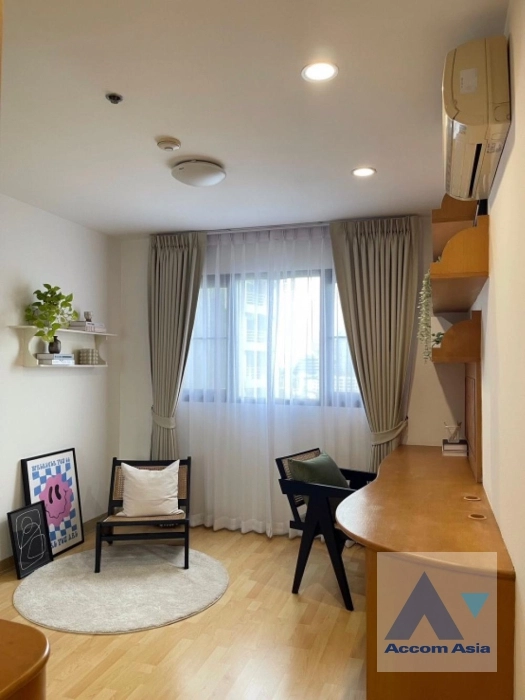 7  2 br Condominium For Rent in Ploenchit ,Bangkok BTS Ratchadamri at The Grand AA35596