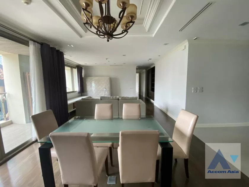4  2 br Condominium For Sale in Sukhumvit ,Bangkok BTS Asok - MRT Sukhumvit at The Lakes AA35599