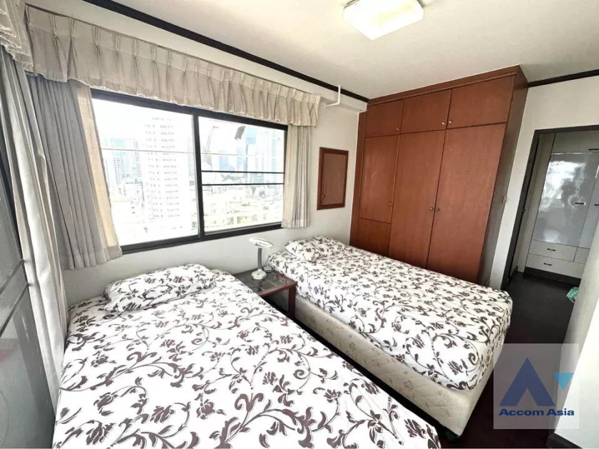 5  2 br Condominium For Sale in Sukhumvit ,Bangkok BTS Nana at Saranjai mansion AA35606