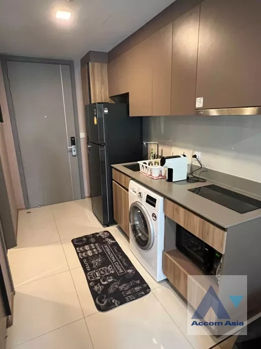  1  1 br Condominium for rent and sale in Sukhumvit ,Bangkok BTS Ekkamai at Taka Haus Ekkamai 12 AA35616