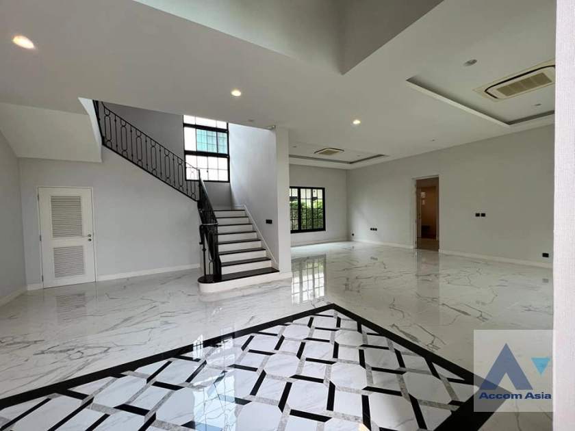  1  5 br House For Sale in Pattanakarn ,Bangkok  at Baan Sansiri Pattanakarn AA35635