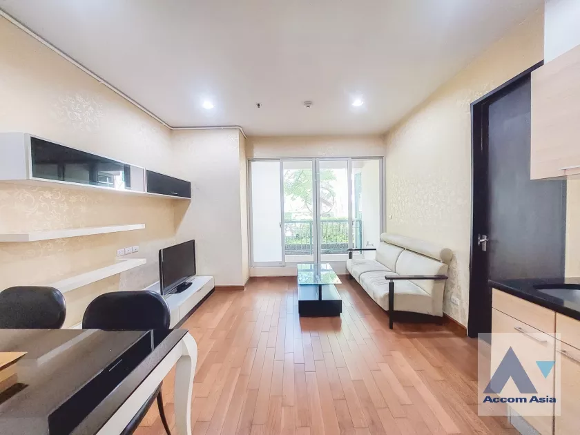 The Address Chidlom Condominium  1 Bedroom for Sale BTS Chitlom in Ploenchit Bangkok