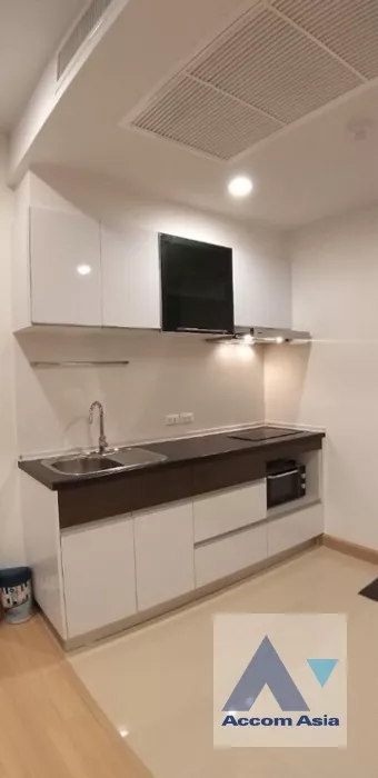5  1 br Condominium For Sale in Sathorn ,Bangkok BRT Thanon Chan at Supalai Lite Ratchada - Naradhiwas Sathorn AA35641
