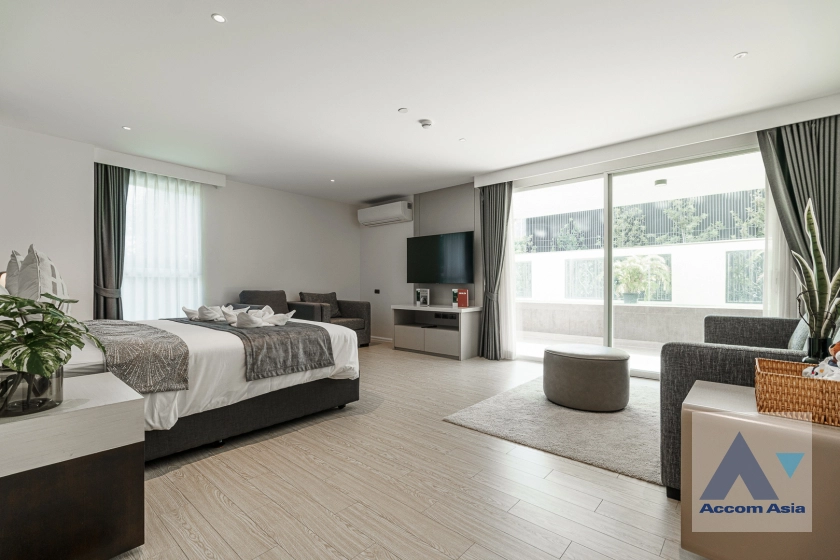 10  3 br Apartment for rent and sale in Sukhumvit ,Bangkok BTS Ekkamai at New Modern Classic Apartment, Near Main Street AA35651