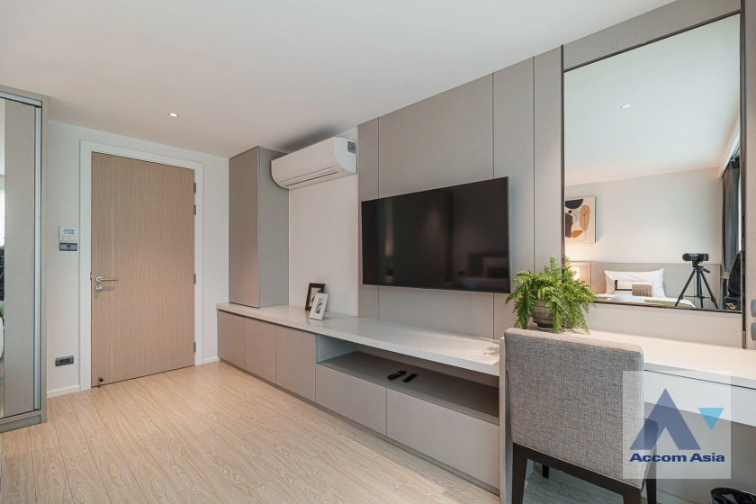 22  3 br Apartment for rent and sale in Sukhumvit ,Bangkok BTS Ekkamai at New Modern Classic Apartment, Near Main Street AA35651