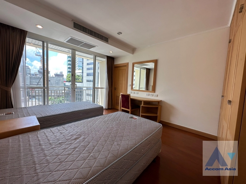 14  3 br Apartment for rent and sale in Sukhumvit ,Bangkok BTS Phrom Phong at Apartment with Top Facilities, Close to Emshere AA35654