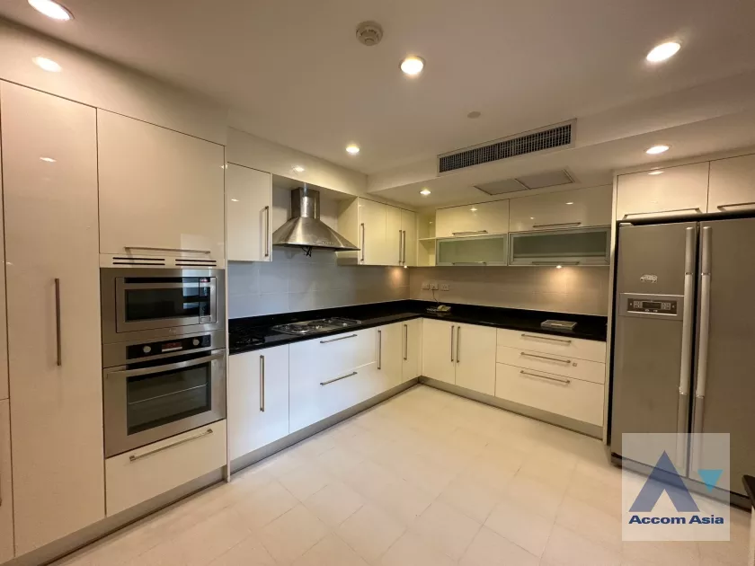 8  3 br Apartment For Rent in Sukhumvit ,Bangkok BTS Phrom Phong at High-quality facility AA35654