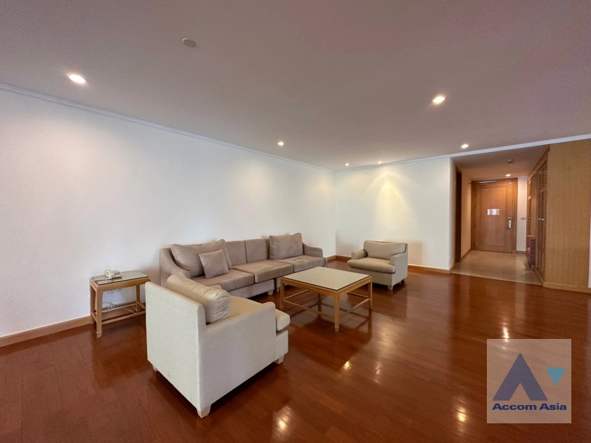  1  3 br Apartment for rent and sale in Sukhumvit ,Bangkok BTS Phrom Phong at Apartment with Top Facilities, Close to Emshere AA35654