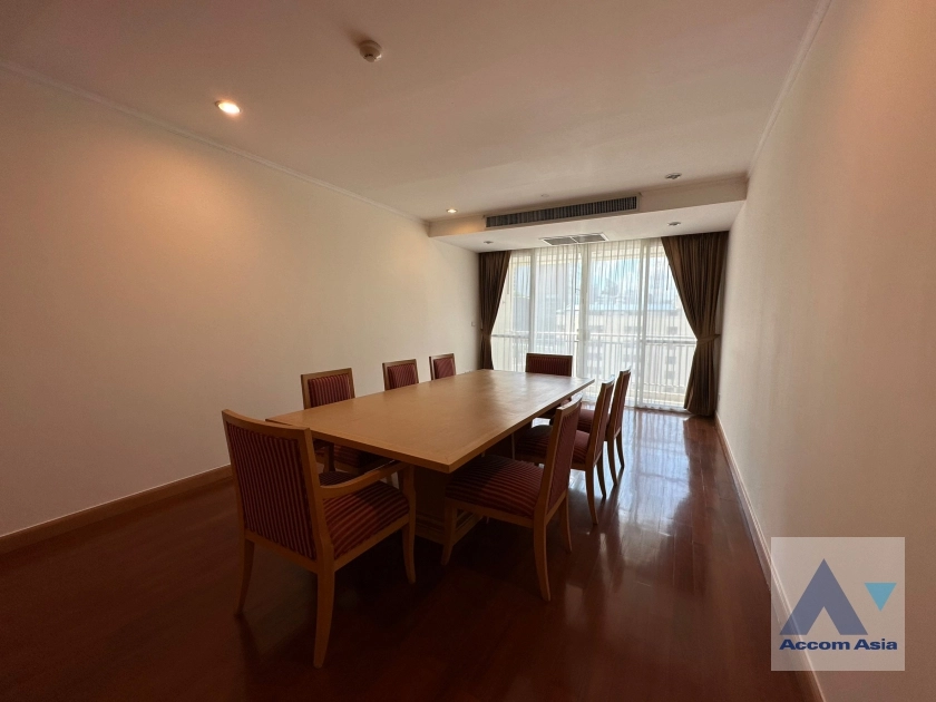  1  3 br Apartment for rent and sale in Sukhumvit ,Bangkok BTS Phrom Phong at Apartment with Top Facilities, Close to Emshere AA35654
