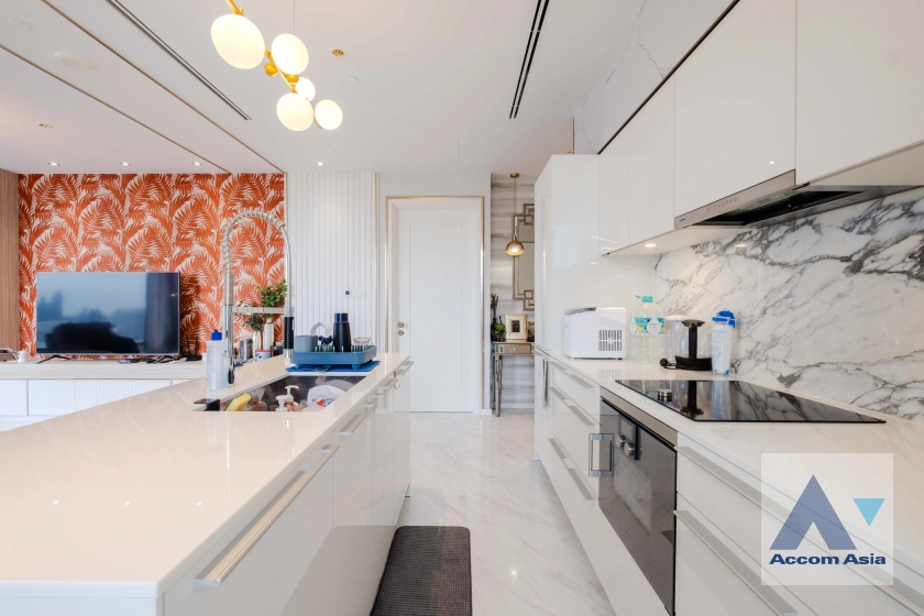 5  2 br Condominium for rent and sale in Sathorn ,Bangkok BTS Saphan Taksin at Four Seasons Private Residences AA35661