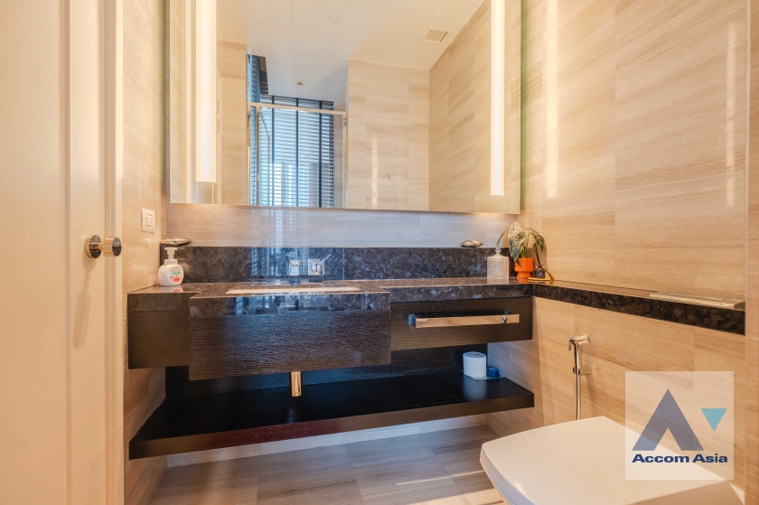 17  2 br Condominium for rent and sale in Sathorn ,Bangkok BTS Saphan Taksin at Four Seasons Private Residences AA35661