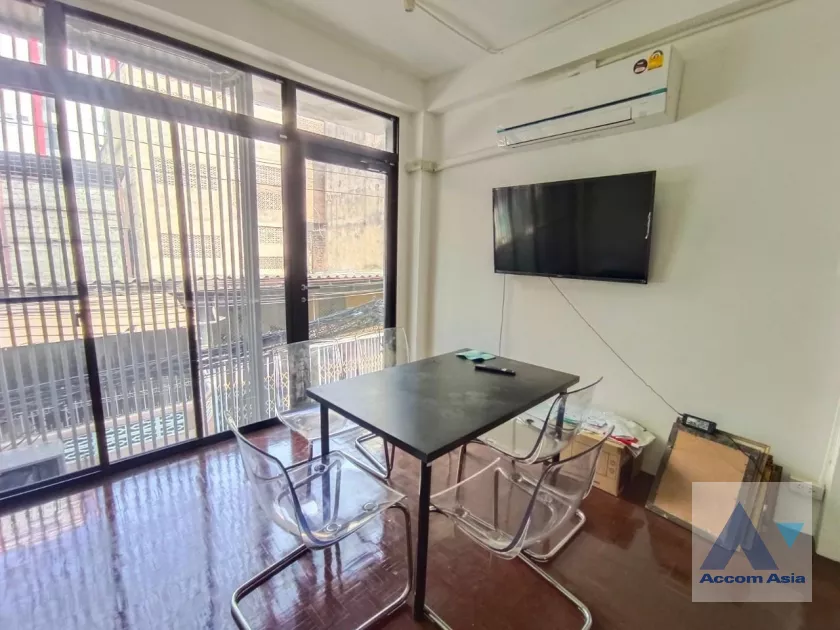 Home Office |  1 Bedroom  House For Rent & Sale in Sathorn, Bangkok  near BRT Thanon Chan (AA35662)