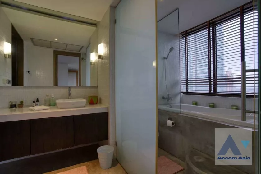 10  2 br Condominium For Rent in Sukhumvit ,Bangkok BTS Asok - MRT Sukhumvit at Lake Avenue AA35673