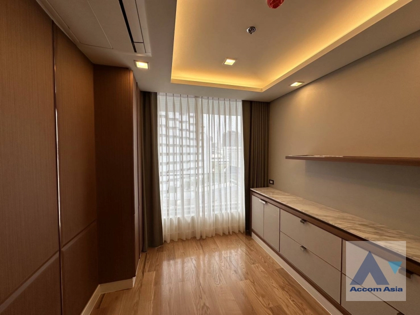 14  4 br Apartment For Rent in Sukhumvit ,Bangkok BTS Asok at Comfortable of Living Space AA35674