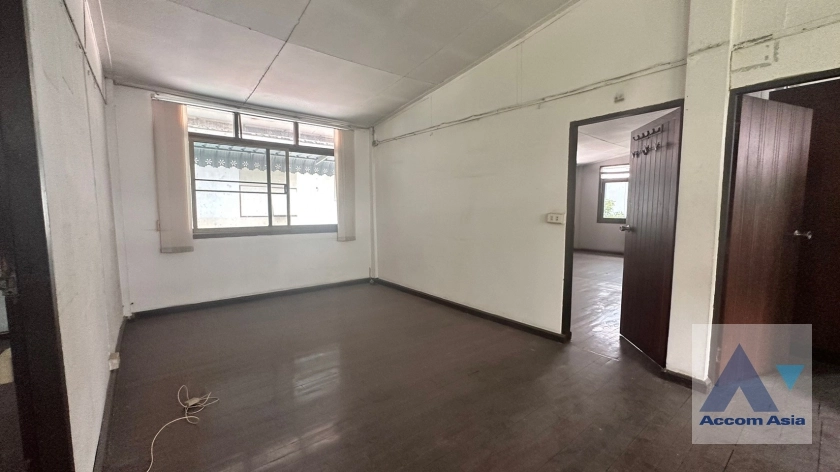 13  House For Sale in Sukhumvit ,Bangkok BTS Thong Lo AA35680