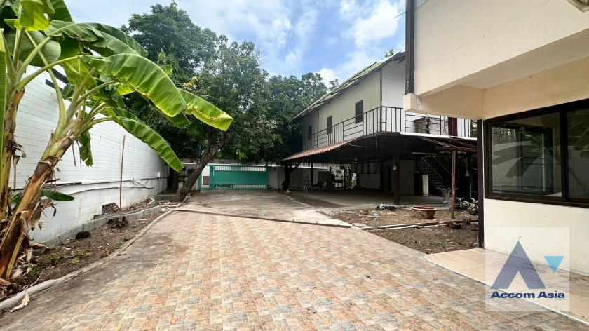 40  House For Sale in Sukhumvit ,Bangkok BTS Thong Lo AA35680