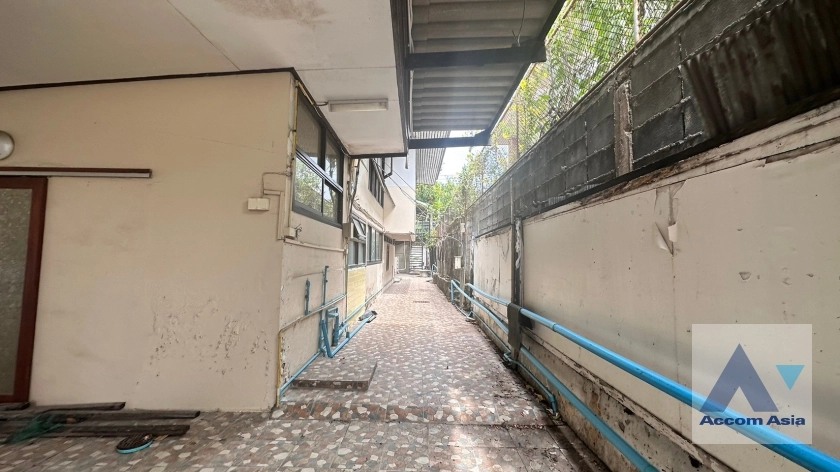 41  House For Sale in Sukhumvit ,Bangkok BTS Thong Lo AA35680