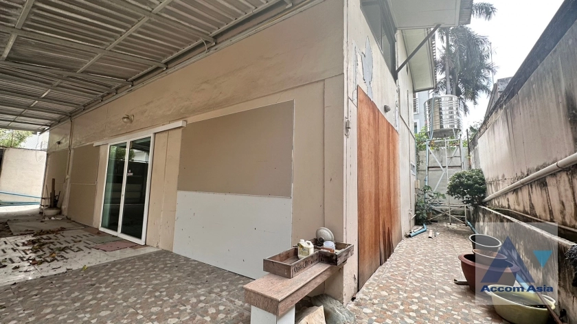 43  House For Sale in Sukhumvit ,Bangkok BTS Thong Lo AA35680