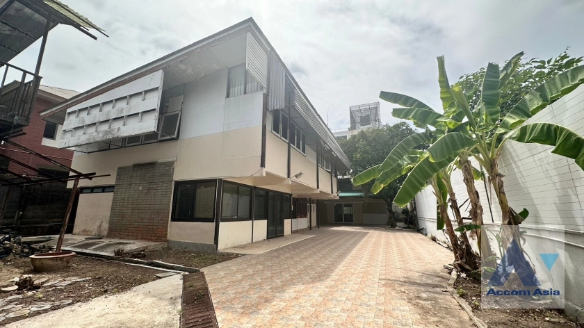 48  House For Sale in Sukhumvit ,Bangkok BTS Thong Lo AA35680