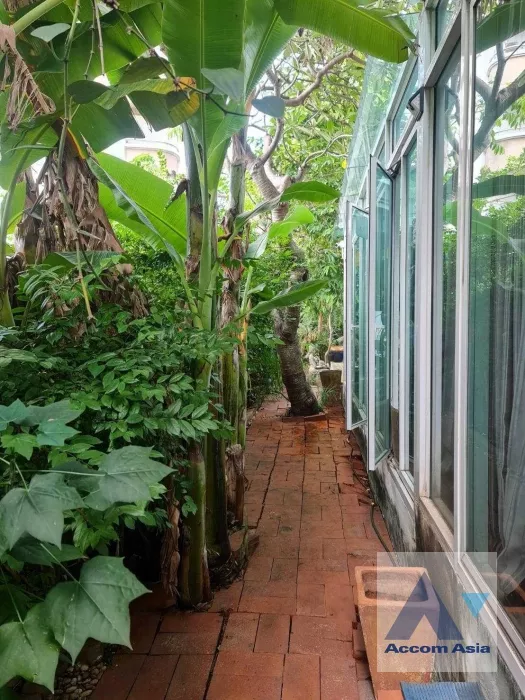 8  3 br House For Sale in Bang Na ,Bangkok  AA35701