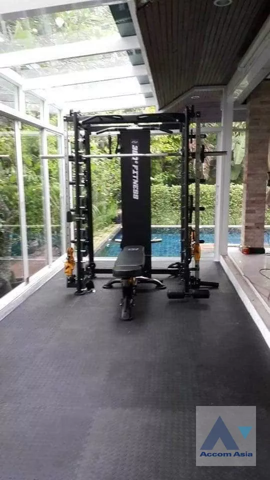 5  3 br House For Sale in Bang Na ,Bangkok  AA35701