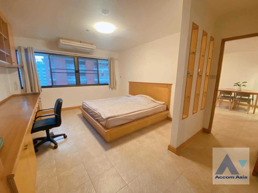 4  1 br Condominium For Rent in Ploenchit ,Bangkok BTS Ratchadamri at Royal Place II AA35711