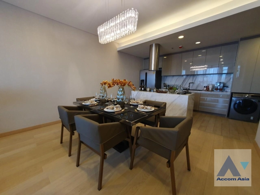 10  3 br Condominium For Sale in Sukhumvit ,Bangkok MRT Queen Sirikit National Convention Center at Siamese Exclusive Queens AA35717