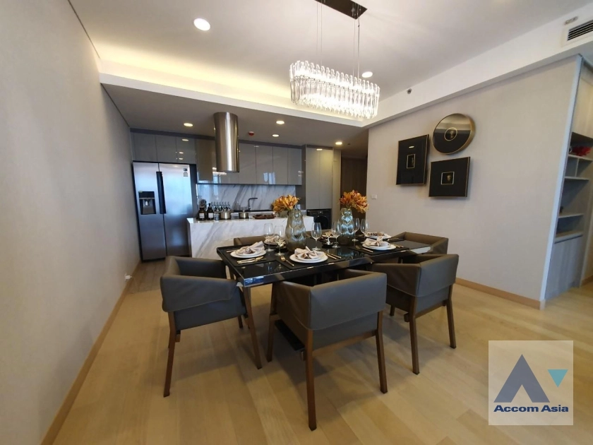 12  3 br Condominium For Sale in Sukhumvit ,Bangkok MRT Queen Sirikit National Convention Center at Siamese Exclusive Queens AA35717