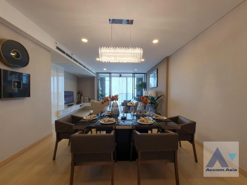 16  3 br Condominium For Sale in Sukhumvit ,Bangkok MRT Queen Sirikit National Convention Center at Siamese Exclusive Queens AA35717