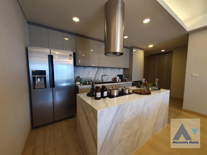 13  3 br Condominium For Sale in Sukhumvit ,Bangkok MRT Queen Sirikit National Convention Center at Siamese Exclusive Queens AA35717