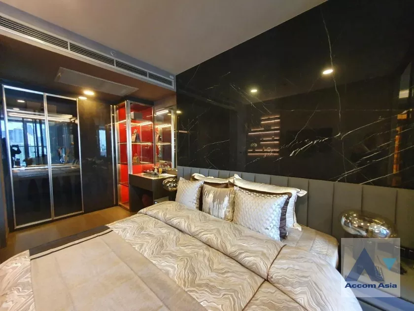 22  1 br Condominium For Sale in Sukhumvit ,Bangkok MRT Queen Sirikit National Convention Center at Siamese Exclusive Queens AA35718