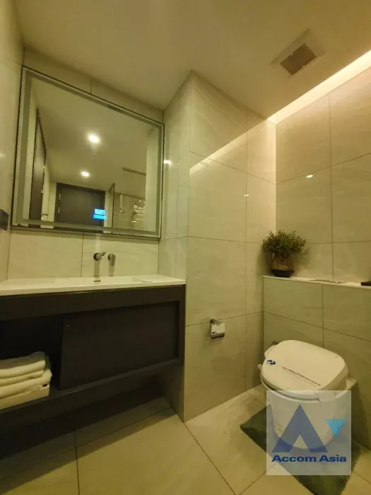 23  1 br Condominium For Sale in Sukhumvit ,Bangkok MRT Queen Sirikit National Convention Center at Siamese Exclusive Queens AA35718