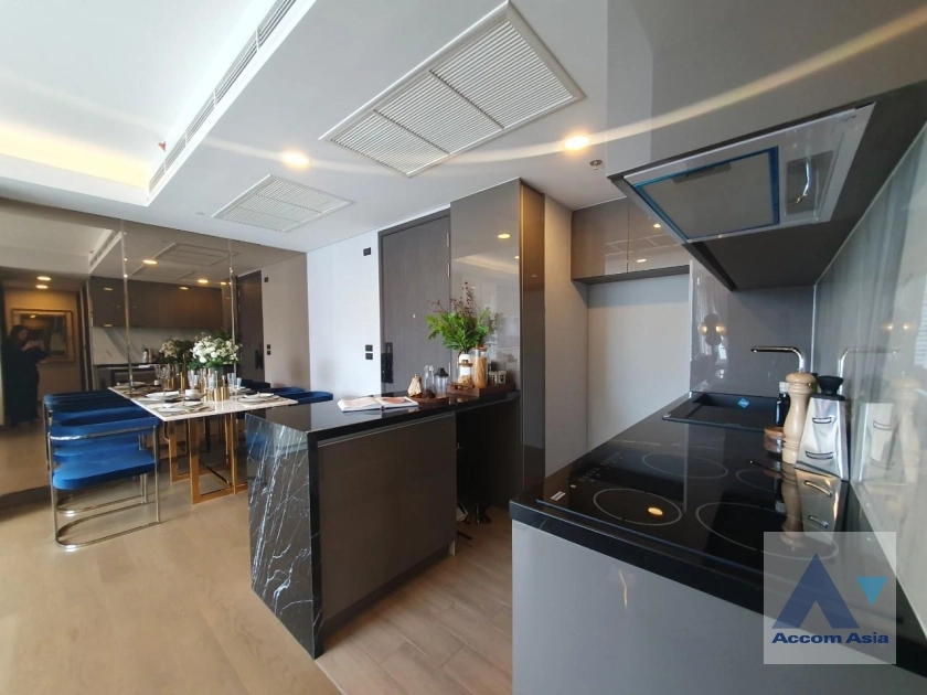 12  2 br Condominium For Sale in Sukhumvit ,Bangkok MRT Queen Sirikit National Convention Center at Siamese Exclusive Queens AA35720