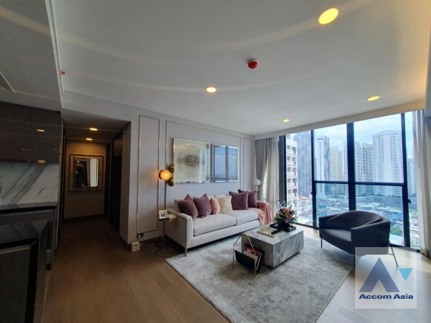 7  2 br Condominium For Sale in Sukhumvit ,Bangkok MRT Queen Sirikit National Convention Center at Siamese Exclusive Queens AA35720