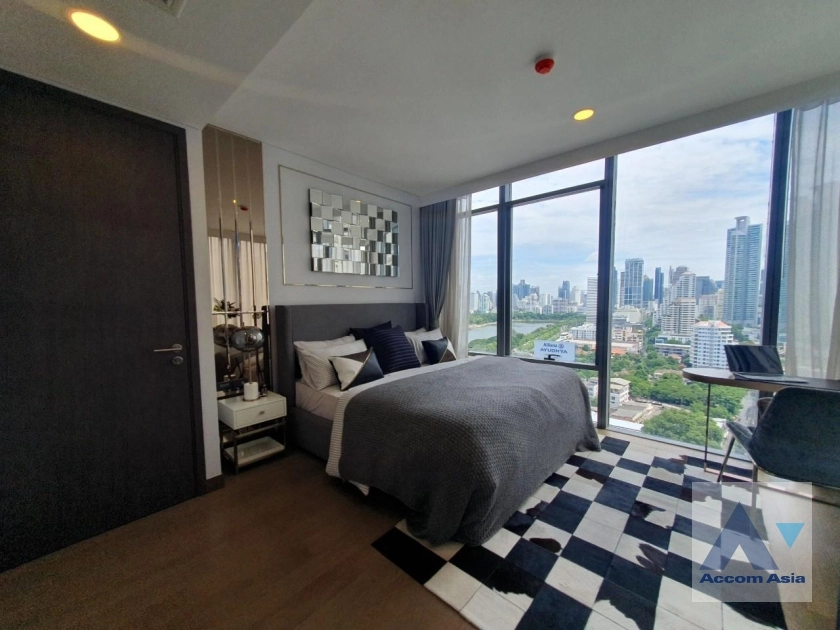 15  2 br Condominium For Sale in Sukhumvit ,Bangkok MRT Queen Sirikit National Convention Center at Siamese Exclusive Queens AA35720