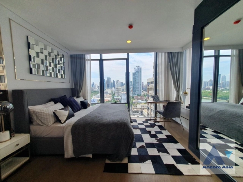 17  2 br Condominium For Sale in Sukhumvit ,Bangkok MRT Queen Sirikit National Convention Center at Siamese Exclusive Queens AA35720