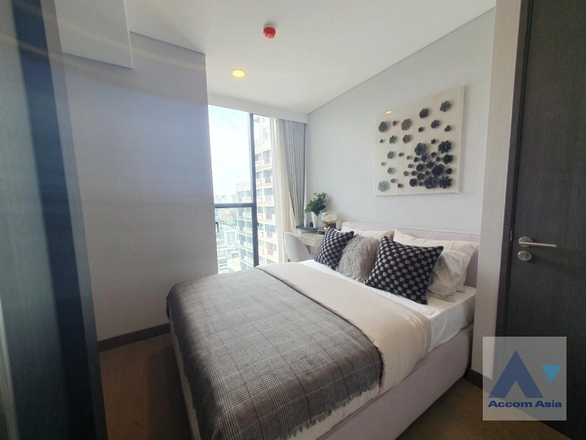 20  2 br Condominium For Sale in Sukhumvit ,Bangkok MRT Queen Sirikit National Convention Center at Siamese Exclusive Queens AA35720