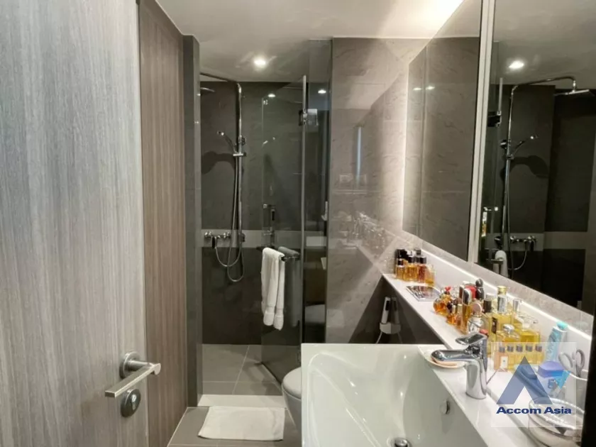 6  1 br Condominium For Sale in Sukhumvit ,Bangkok BTS Thong Lo at Urbitia Thonglor AA35728