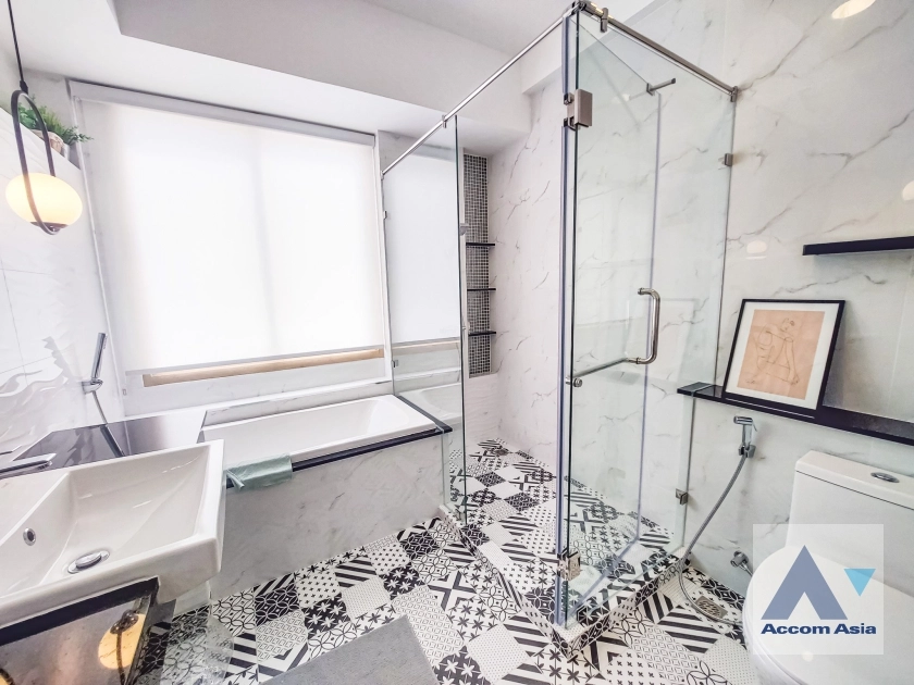 26  4 br House for rent and sale in Sukhumvit ,Bangkok BTS Thong Lo AA35744