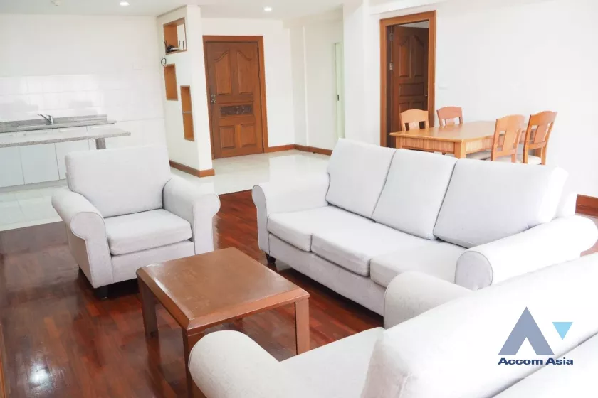 unit 2 Bedrooms  Apartment For Rent in Ploenchit, Bangkok  near BTS Ploenchit (AA35745)