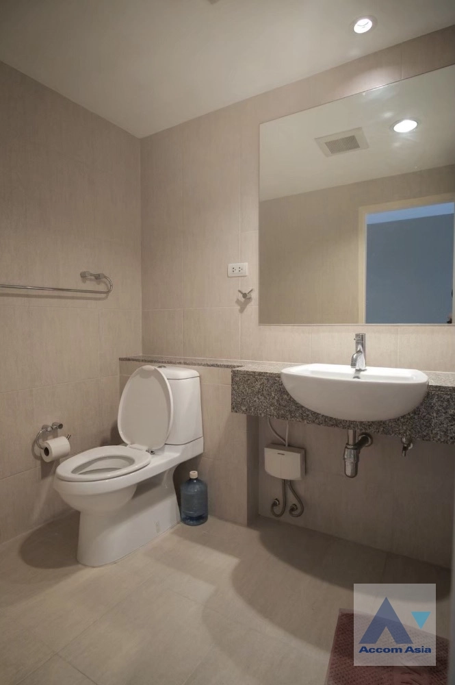 9  2 br Condominium for rent and sale in Sukhumvit ,Bangkok BTS Thong Lo at The Clover AA35750