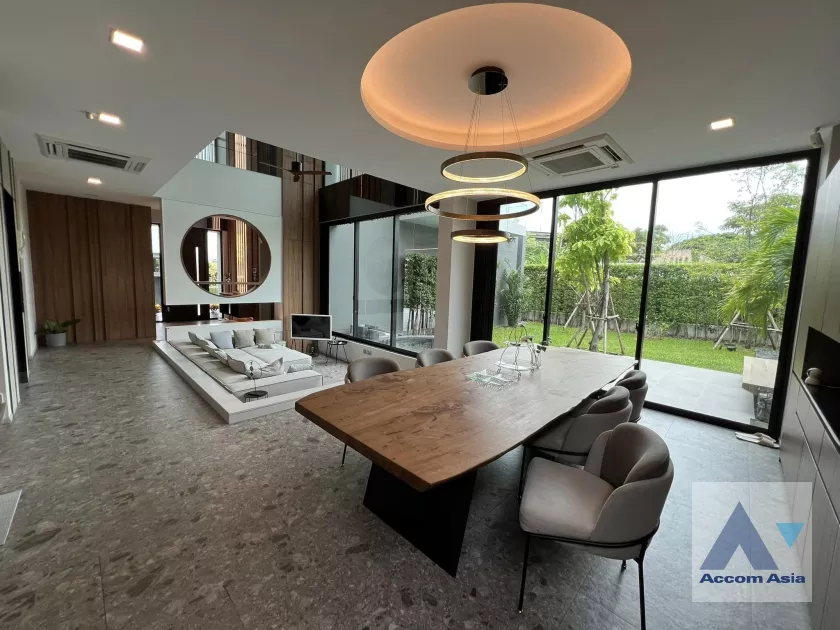 8  4 br House for rent and sale in Latkrabang ,Bangkok ARL Ban Thap Chang at Nantawan Rama 9-Srinakarin AA35751