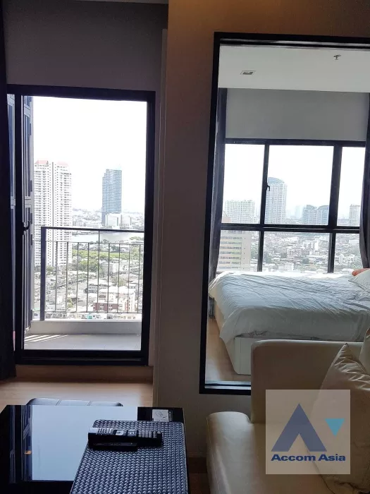  1  1 br Condominium For Sale in Charoen Nakhon ,Bangkok BTS Krung Thon Buri at Urbano Absolute Sathorn AA35765